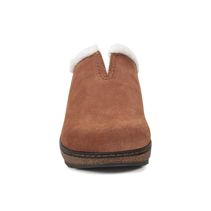 Kolia Round Toe Slip-on Casual Clogs - Earth Shoes Trending