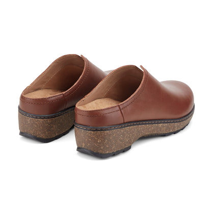 Kolia Round Toe Slip-on Casual Clogs - Earth Shoes Exclusive