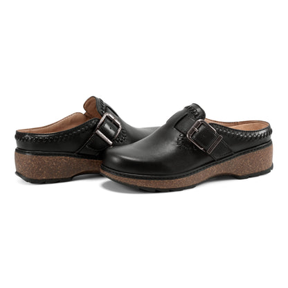 Kay Round Toe Slip-on Casual Clogs - Earth Shoes New