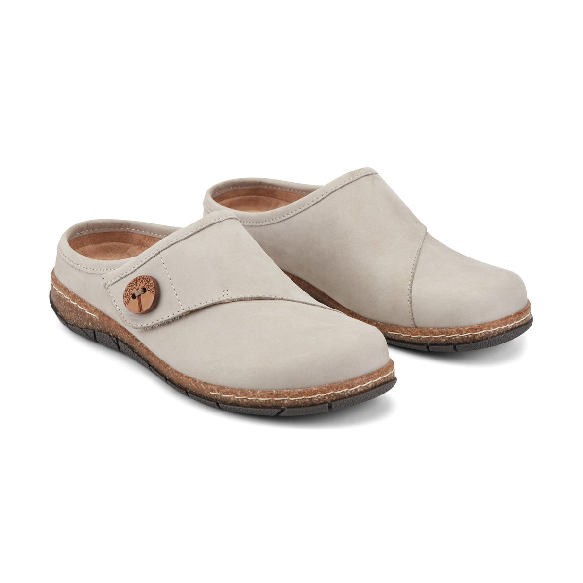 Ezra Slip-On Clogs - Earth Shoes Trending