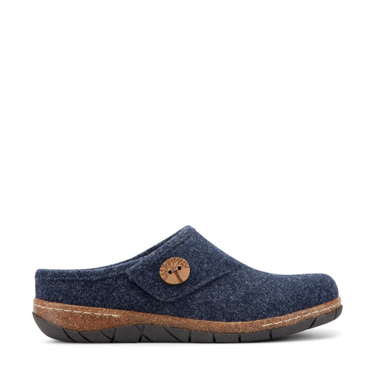 Ezra Slip-On Clogs - Earth Shoes Exclusive