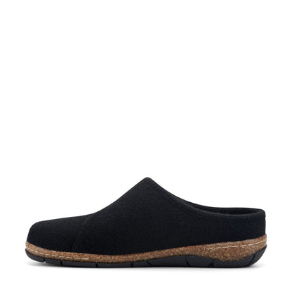 Ezra Slip-On Clogs - Earth Shoes Signature