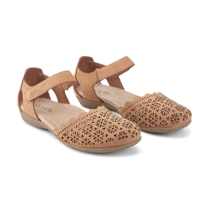 Bronnie Casual Slip-On Perforated Sandals - Earth Shoes New