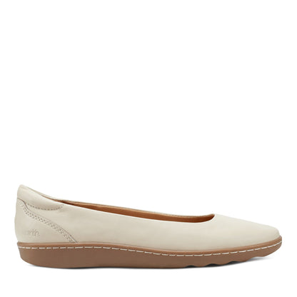 Landen Round Toe Casual Flats - Earth Shoes Recommended