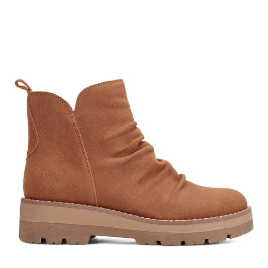 Yonder Waterproof Ruched Lug Sole Casual Booties - Earth Shoes New