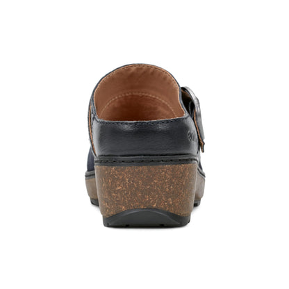 Kulla Slip-on Round Toe Casual Clogs - Earth Shoes Popular