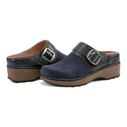 Kulla Slip-on Round Toe Casual Clogs - Earth Shoes Popular