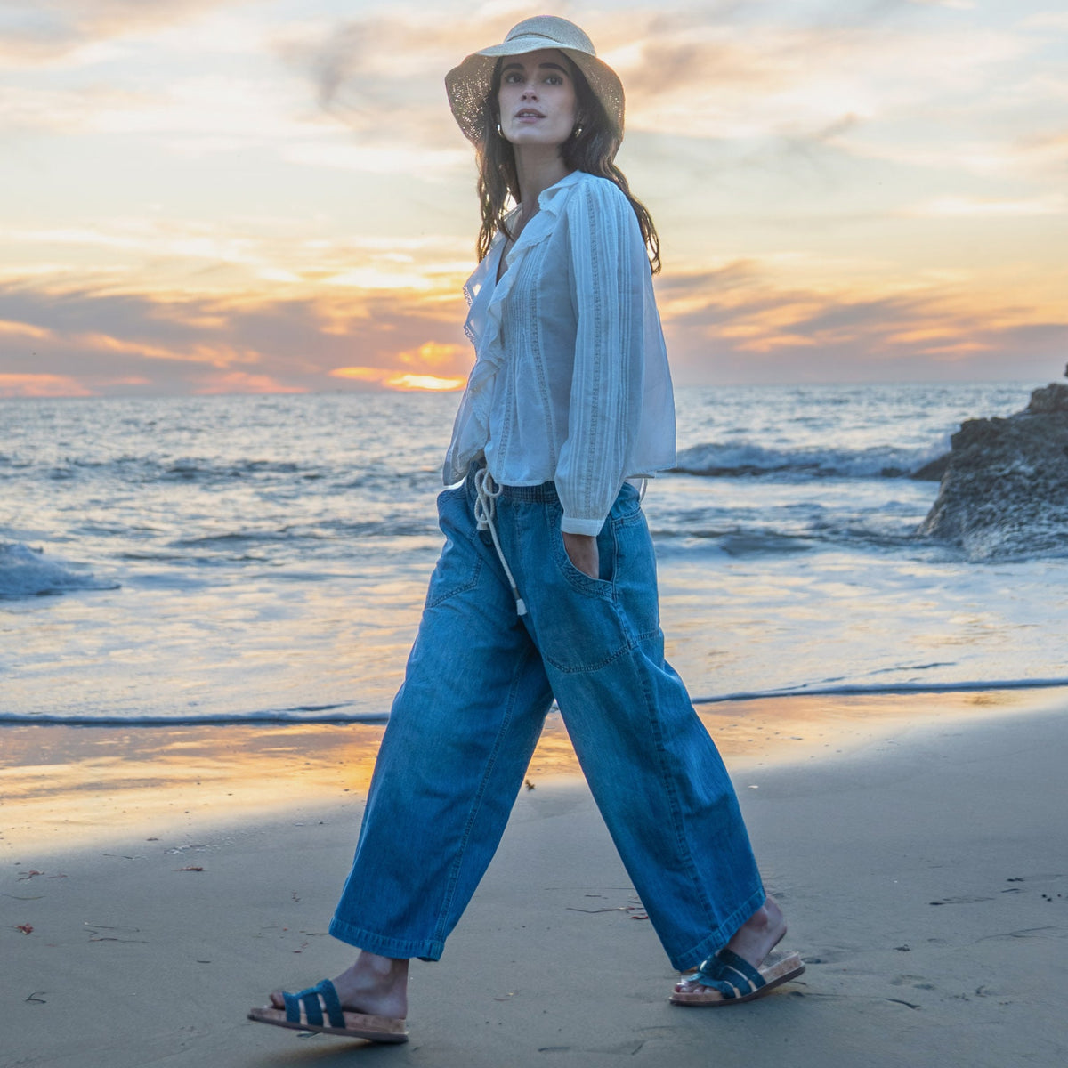 Fairren Slip-on Sandals - Earth Shoes Signature