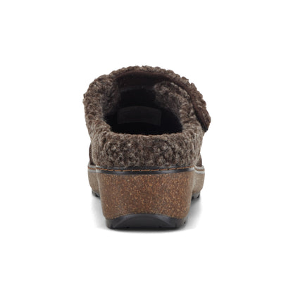 Karsten Round Toe Slip-on Casual Clogs - Earth Shoes Premium